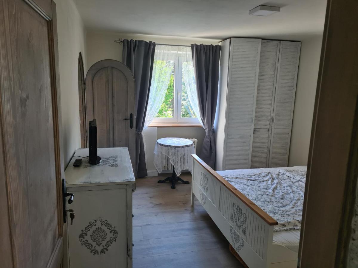 Airport Rooms Прага Екстер'єр фото